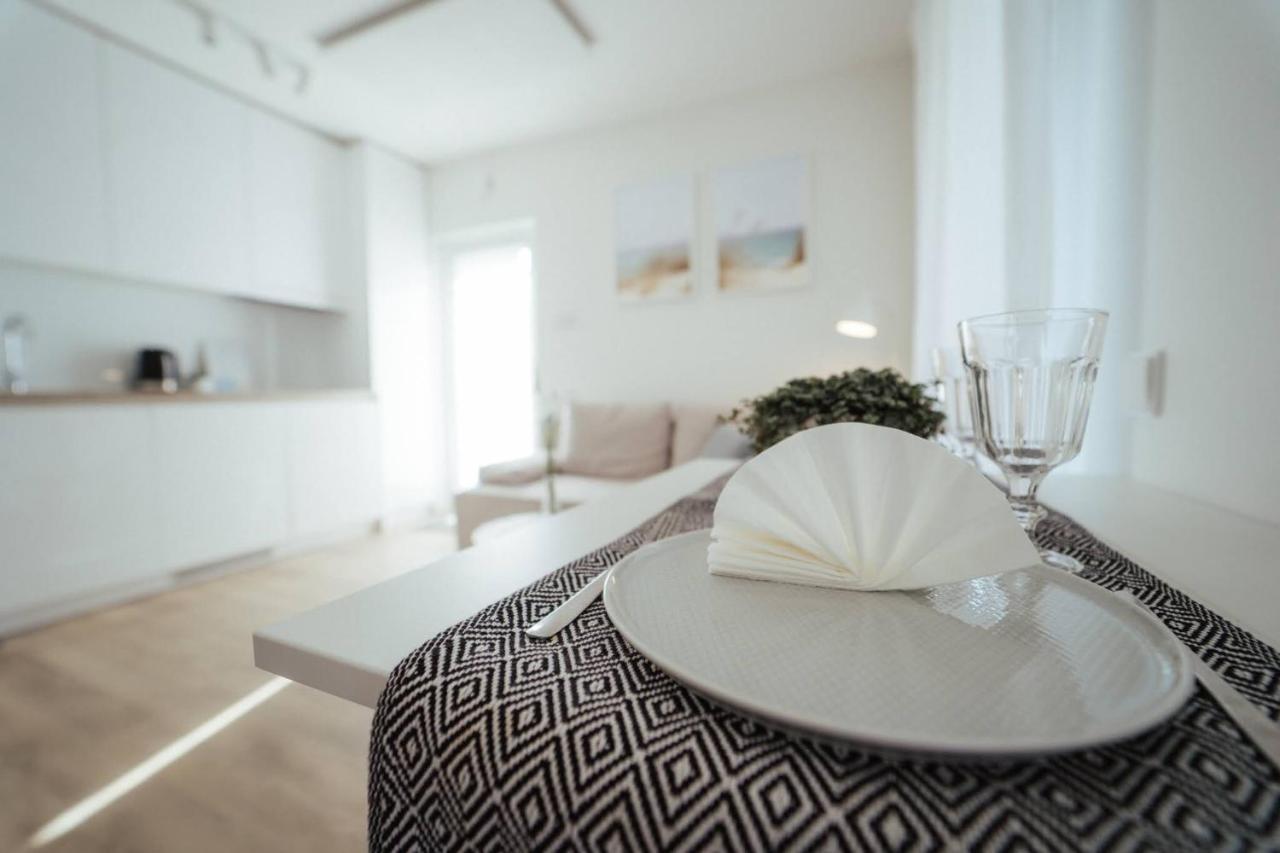 No.1 Apartment In Palanga, Vaivorykstes Apartment Exteriér fotografie